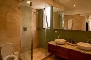 Ocean Reef Penthouse Cottage - Image 2