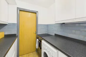Host & Stay - LOOK Flat - Image 2