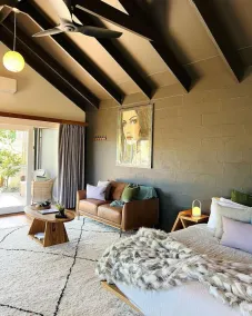 Bask in ultimate luxury with a hint of Japan. Geisha not included! - Image 5