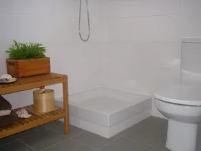 OFFER 3 BEDROOM HOUSE WITH POOL, NEAR PORTAVENTURA BEACH, CAMBRILS BARCELONA - Image 3