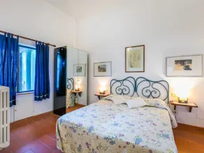 Schönes  Ferienhaus für 8 Personen mit Klimaanlage, privatem Pool,  W-LAN, TV und Innenhof - Image 5