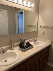 Chucks Cozy Casa a 3 BR 2.5 BA Veteran Owned Family  Friendly Retreat  - Image 5