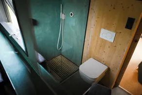 Nachhaltig Übernachten im Green Tiny House Pioneer am Salemer See - Image 4