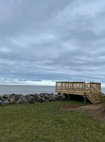 Cozy Oceanfront Cottage - Image 2