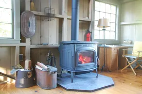 Prud'homme Cottage: lyst, privat arkitektonisk sommerhus på Mitchell Cove - Image 4