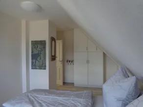 Arrive - take a deep breath. Apartment with view of the Noor, private garden, lake access - Image 5