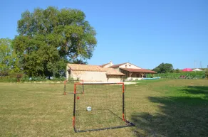 Large house 230m², 16 pers, private heated pool, 6000m² in the countryside - Image 5