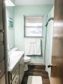 Entire House in the Heart of NW AR with Office Space - Image 4