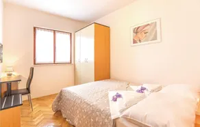 Beautiful home in Katuni - Image 4