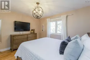 Cozy & Spacious 2BR home in a quiet neighborhood near shopping center - Image 3
