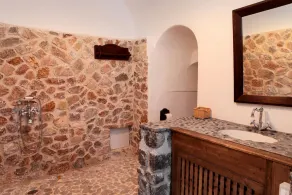 Super Luxury Santorini Villa Mansion Kyani Private Pool - Image 2
