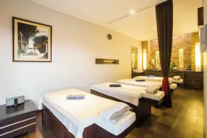 Spacious 6 bedroom villa with private pool near uluwatu and Jimbaran Beach. - Image 2