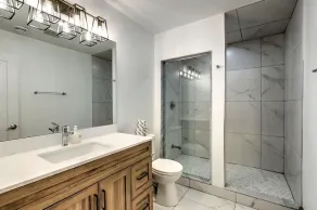 Brand New 7 bdrm Luxury Cottage with Private Beach Access, BBQ,7.5 baths, Hot Tub, Ping Pong Table - Image 5