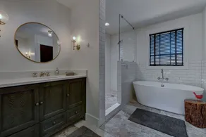 SIMPLER DEN BEDSTE SPOT I HØJLANDS. 1 BLOCK TIL HOVEDSTRAAT! - Image 2