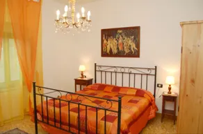 Elegante appartamento per 6 persone con WIFI, piscina e TV - Image 2