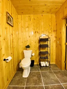 Secluded Mountain 4 Bedroom Cabin - Image 5