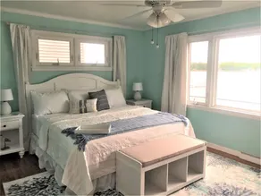Beautiful beach house, luxury family retreat - 227 ft sandy beachfront! Hot Tub! - Image 2