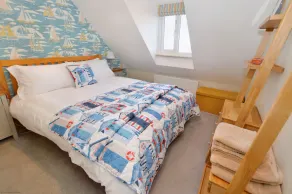 Gull View -  a second floor apartment that sleeps 4 guests  in 2 bedrooms - Image 5
