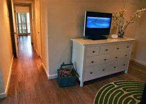 California Beach Retreat - Clean, Quality Beds, Great Bathrooms & Kitchen! - Image 2