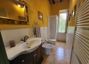 Toskansk lanthus i Garfagnana, privat pool, utsikt och alpackor – 8 bäddar.WIFI. - Image 3