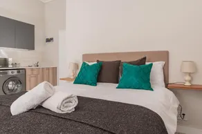 Bobo's Greenlee Lifestyle Studio Apartment - Image 5