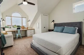 Renovated Dog-Friendly Waterfront Condo - Image 2