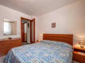 Nice apartment for 5 guests with WIFI, TV and pets allowed - Image 5