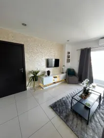 Luxury One Bedroom at the Gallery - Image 5