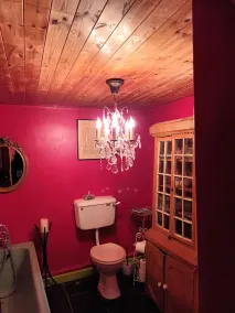 Beautiful Cottage Full of Art & Atmosphere - Image 4
