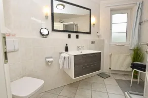 Appartamento con piscina, sauna e cabina di calore - Image 3