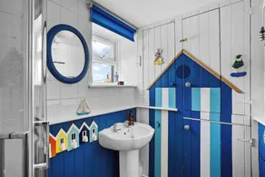 Delightful 2 bed character cottage in Polruan with river views. - Image 3