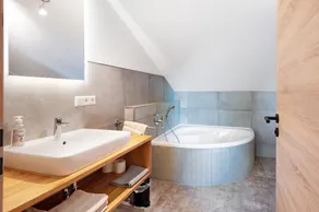Ferienwohnung Rothirsch, 45 qm, 1 Schlafzimmer, 1 Schlafsofa, max. 4 Personen - Image 2