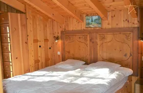 Udenfor: 6 værelse chalet, beliggende på den gamle landsbyvej, krydsende balkon, til 10 pers - Image 4