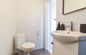 Stunning Home In Frørup With Wifi - Image 5
