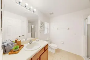 Lake Wilson Family Getaway Villa - Close to Disney! - Image 4