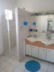 Appartement de 2 chambres a Meze avec magnifique vue sur la mer balcon amenage et WiFi a 10 m de la - Image 3