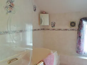 Alojamiento de 6 habitaciones en Weston Rhyn, near Oswestry - Image 5