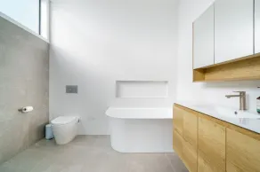 New 4 bedroom city home with Tesla charger - Image 3