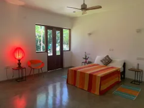 Luxury Villa With Swimming Pool - 10 Minutes From the Beach - Image 3