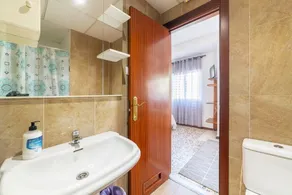 Room 'Habitación Triple' with Wi-Fi and Air Conditioning - Image 2
