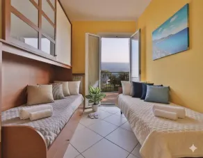 Sea view apartment with balcony and A/C | Ap09 - Image 4