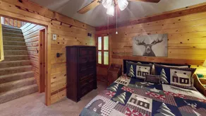 Standing Bear Lodge in the Upper Valley - Image 5