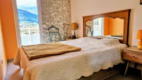 New top floor apartment with large terraces and breathtaking mountain views - Image 5
