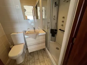 NEW Apartment Nora - BEACH FRONT FREE WIFI, A/C, SAT TV, POOL,  - Image 2