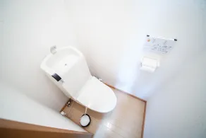 Sumiyoshi House Room B - Image 4