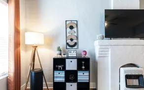The Cozy Chickasha | Fiber | Extra Parking | W/D - Image 2