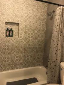 Spacious 2300SF, Recently Rehabbed, Large Living - Image 3