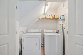 Family and pet friendly 4 bedroom condo 3 minutes from the beach - Image 2