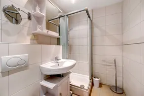 Apartamento de Férias 'Ankerplatz' com Terraço Privado e Wi-Fi - Image 5