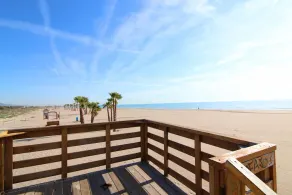 Global Vacacional, Apartamento con terraza y piscina en la playa de Canet - Image 5